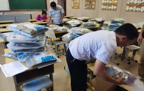 中国下一代教育基金会爱起航公益项目情暖川鲁两地学子