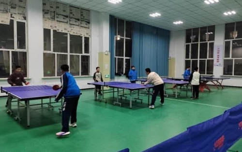 爱心捐赠润童心，体育强校向未——中国下一代教育基金会呼和浩特关爱计划公益项目向清水河县第二中学捐赠体育器材