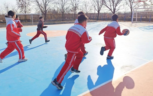 中国下一代教育基金会护航成长计划用爱护航天津市蓟州区学子体育梦想 中国下一代教育基金会护航成长计划用爱护航天津市蓟州区学子体育梦想