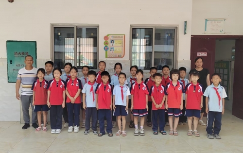 中国下一代教育基金会护航成长计划助学助教惠及五校师生 中国下一代教育基金会护航成长计划助学助教惠及五校师生